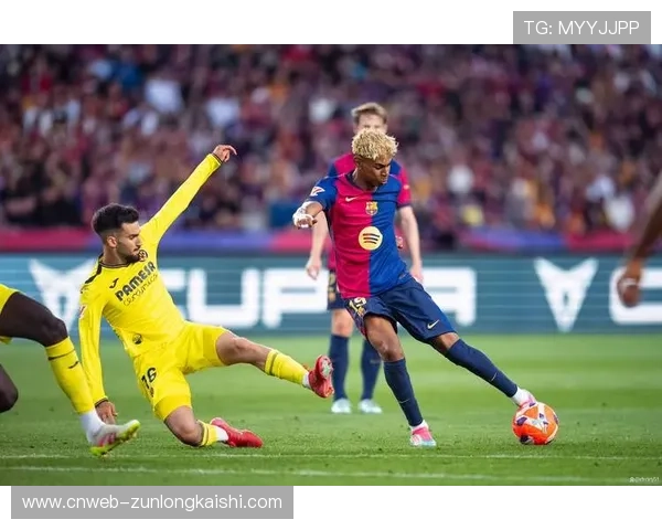 西甲保级混战：第8名至第18名分差仅17分